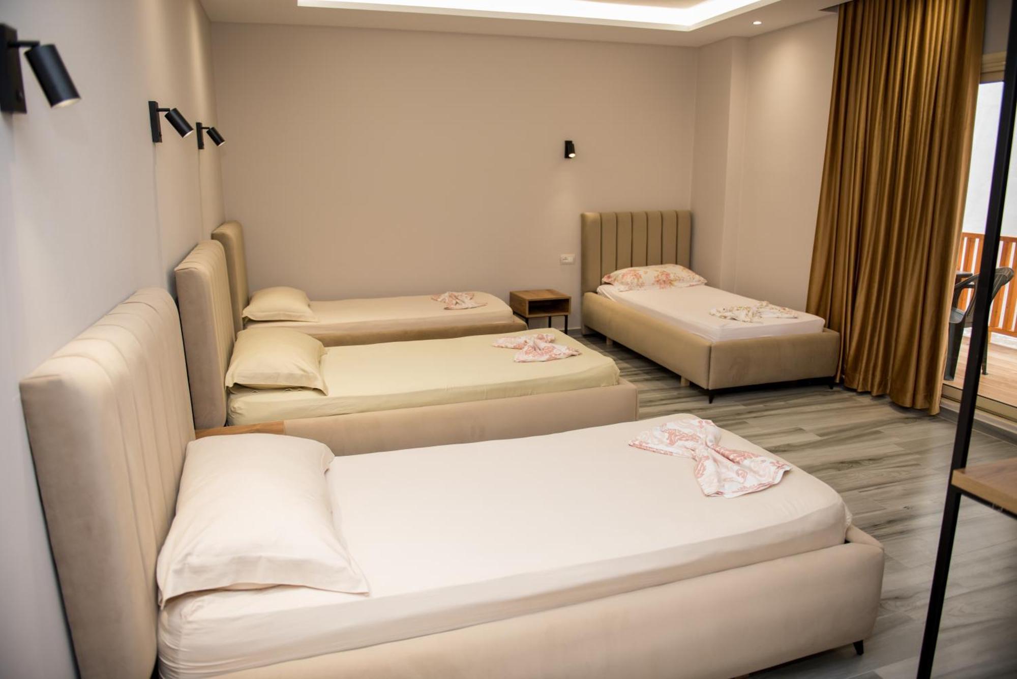 New Donantelo Hotel Vlorë Exteriér fotografie
